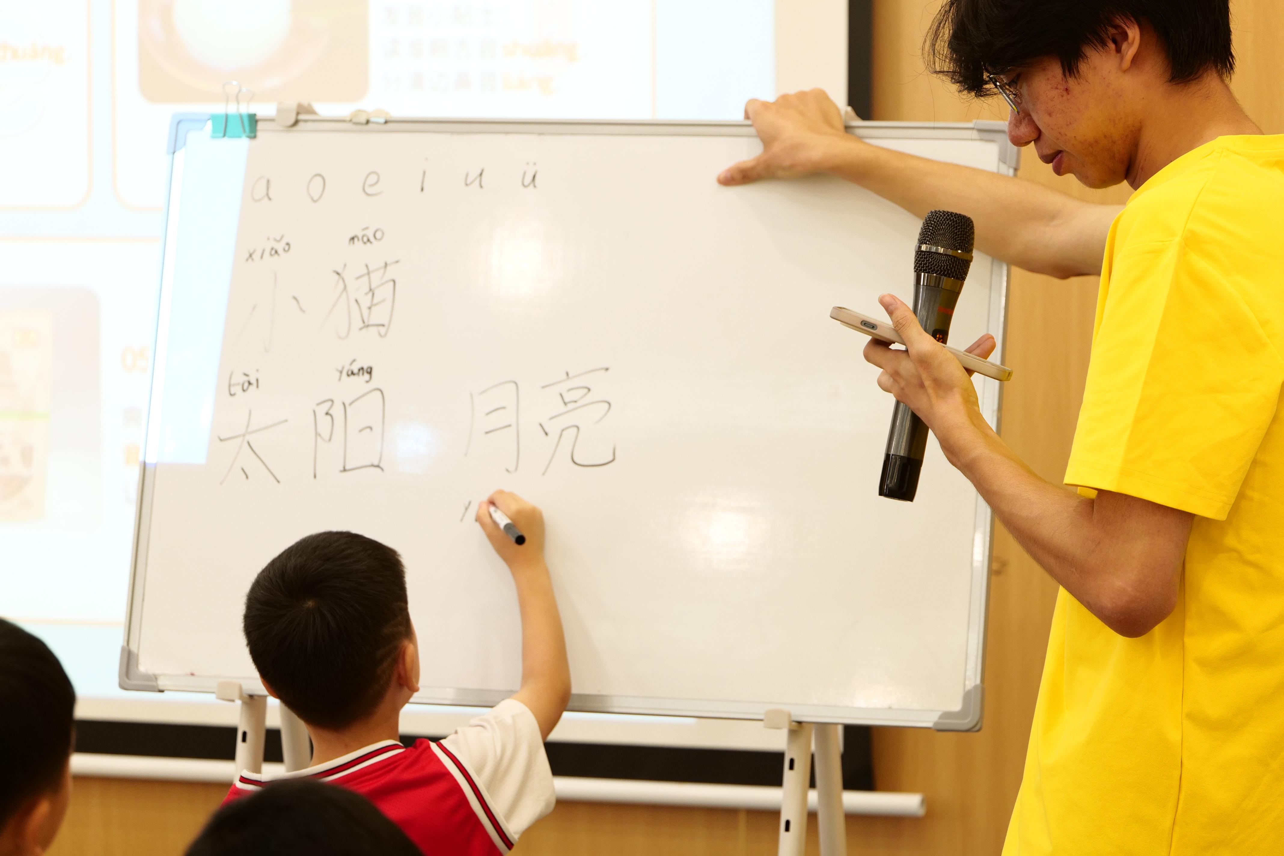1657394915868372.jpg 凤溪2.jpg