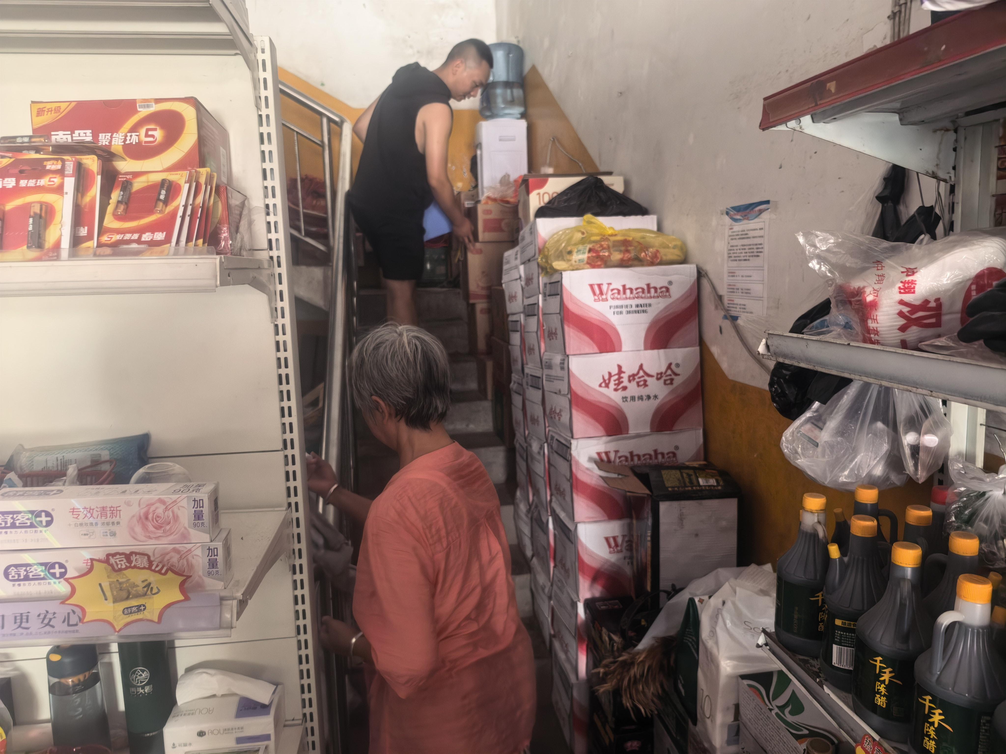 九小场所2.jpg