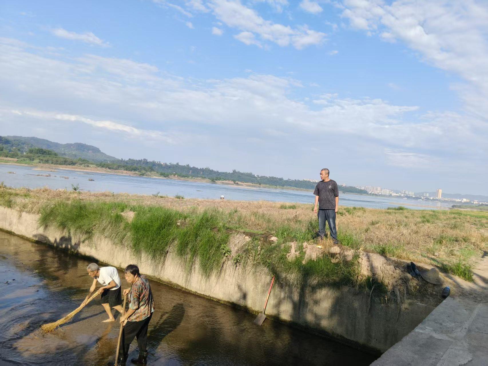 防汛2.jpg